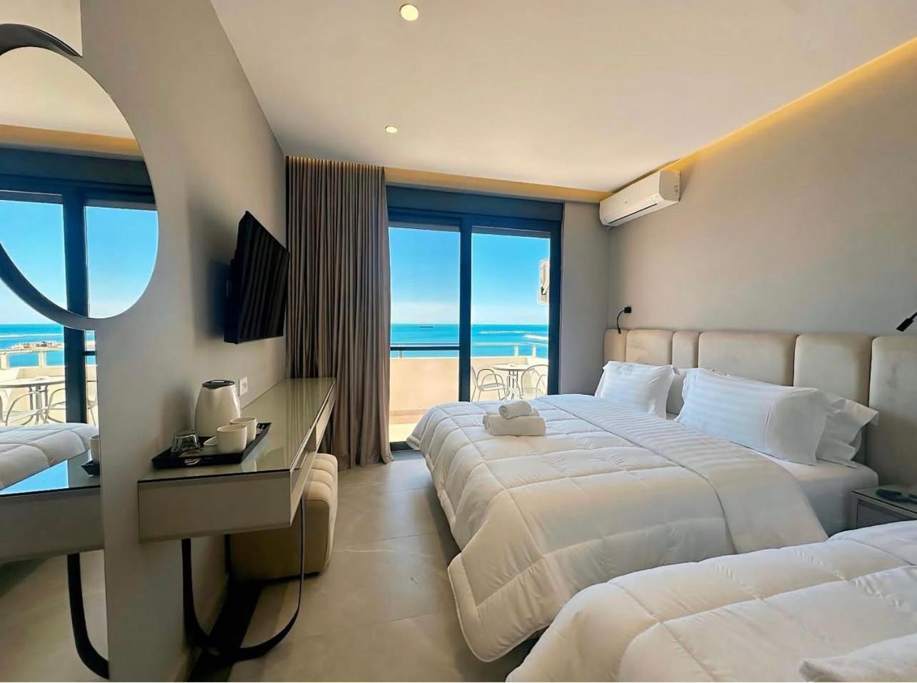 Hotel President Shëngjin
